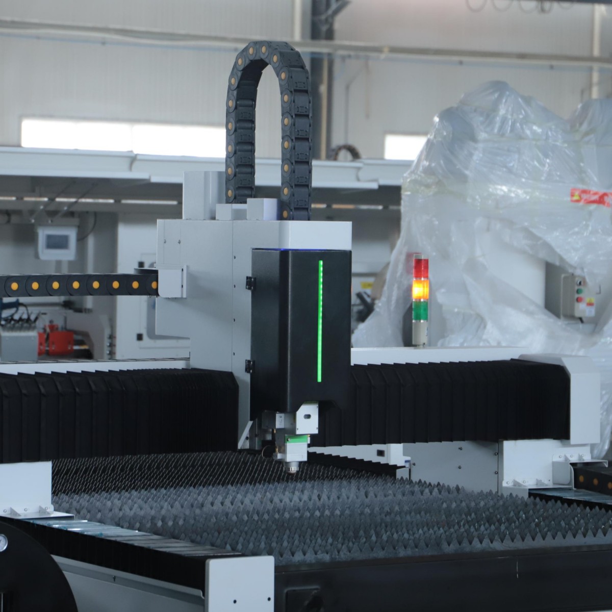 Dedicated Customer Support Iro - огляд і ціна Industrial Laser Cutter