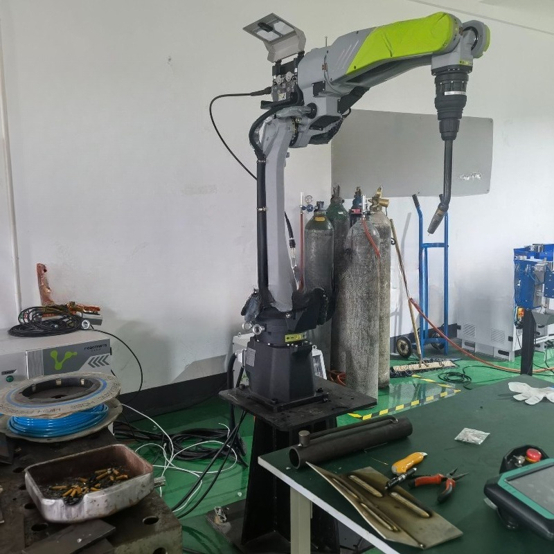 In-stock industrial robots, la - огляд і ціна Industrial Laser Welding Tool